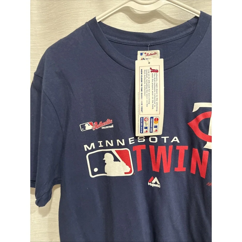 Minnesota Twins MLB Authentic Majestic Mens M Navy Short Sleeve Shirt NWT